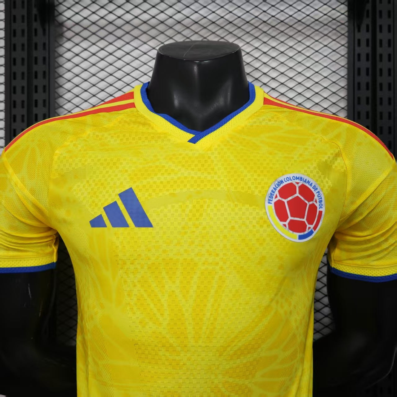 Colombia 25/26 home jersey player version