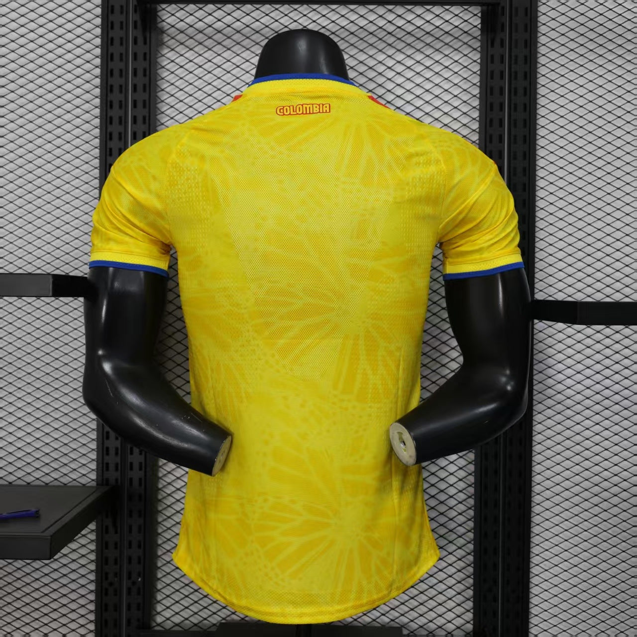 Colombia 25/26 home jersey player version